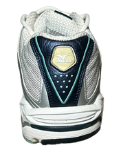 Mizuno Sneakers